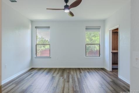 6431 Nolina San Antonio TX 78218