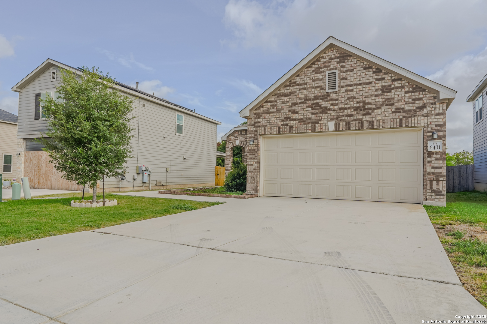 6431 Nolina San Antonio TX 78218