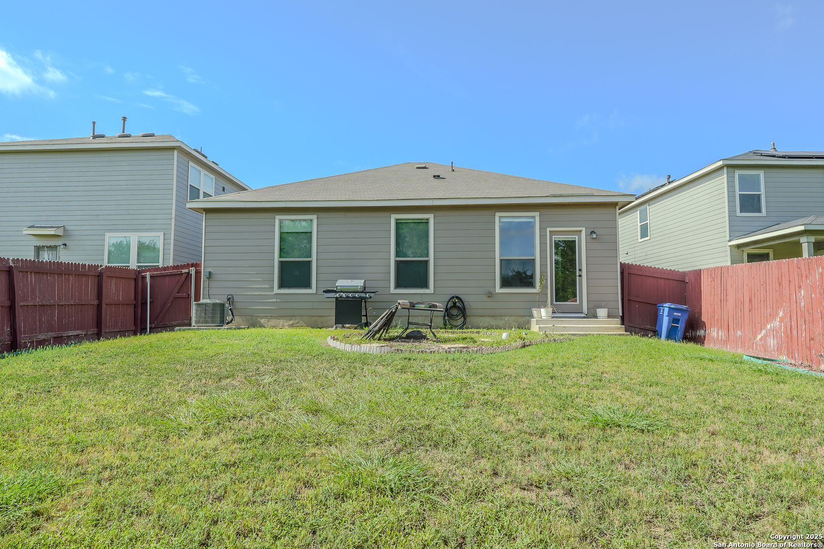 6431 Nolina San Antonio TX 78218