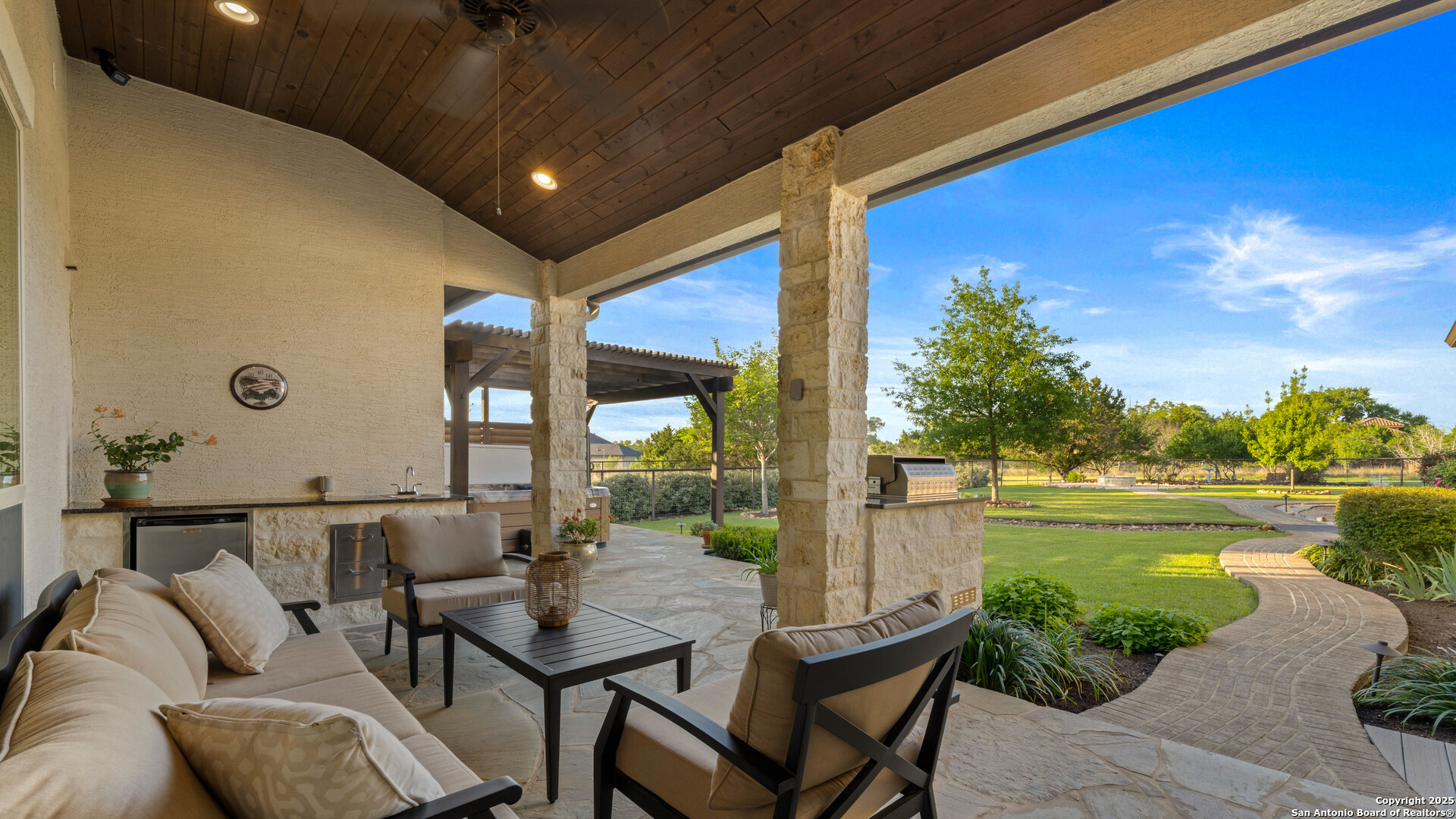 1017 Stradina New Braunfels TX 78132