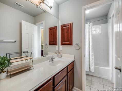 25427 Bunker Drive San Antonio TX 78260