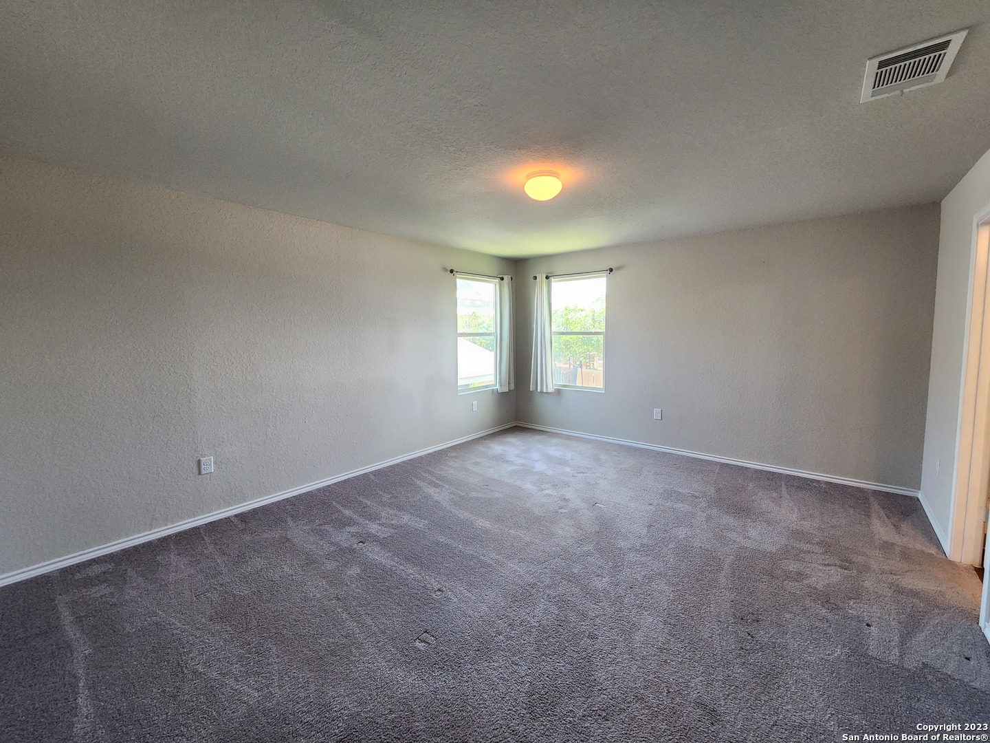 6811 Freedom Hills San Antonio TX 78242