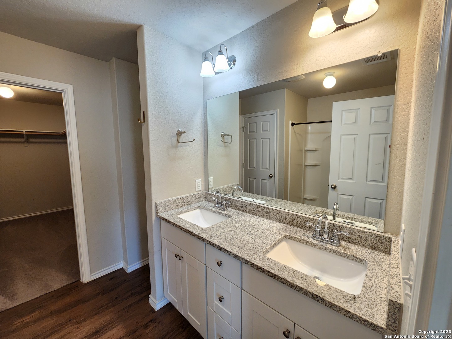 6811 Freedom Hills San Antonio TX 78242