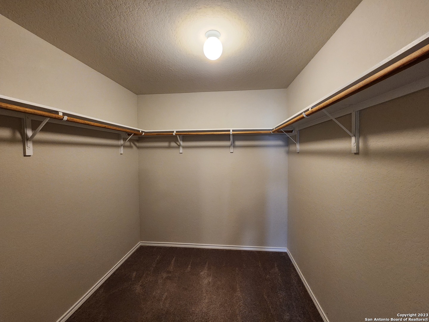 6811 Freedom Hills San Antonio TX 78242