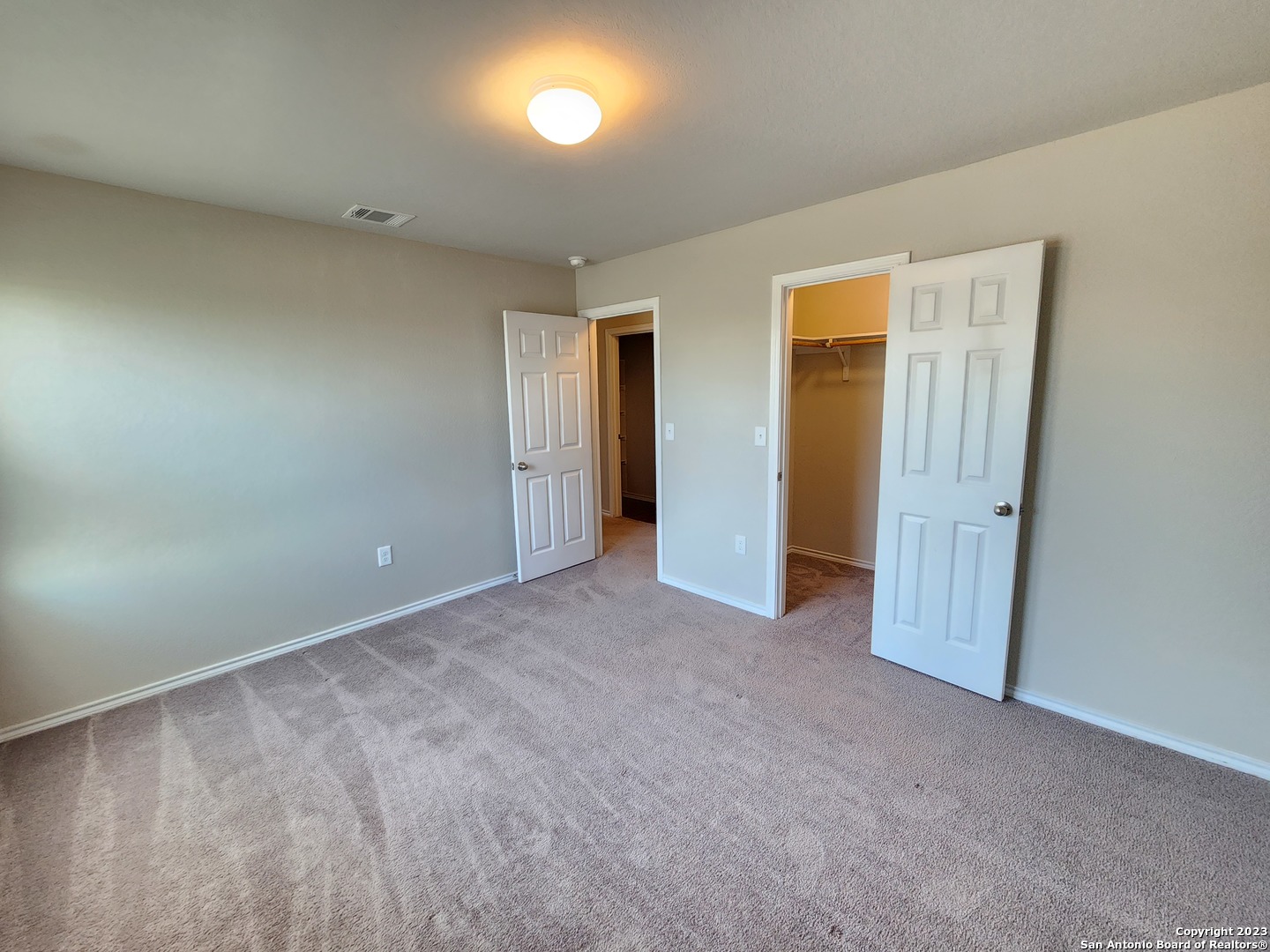 6811 Freedom Hills San Antonio TX 78242