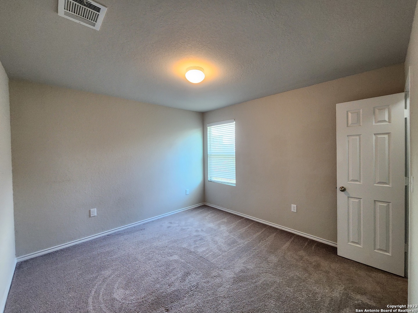 6811 Freedom Hills San Antonio TX 78242
