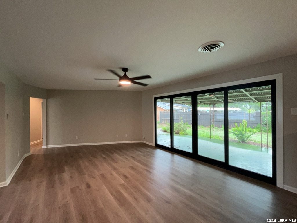 133 Shearer Hill San Antonio TX 78216