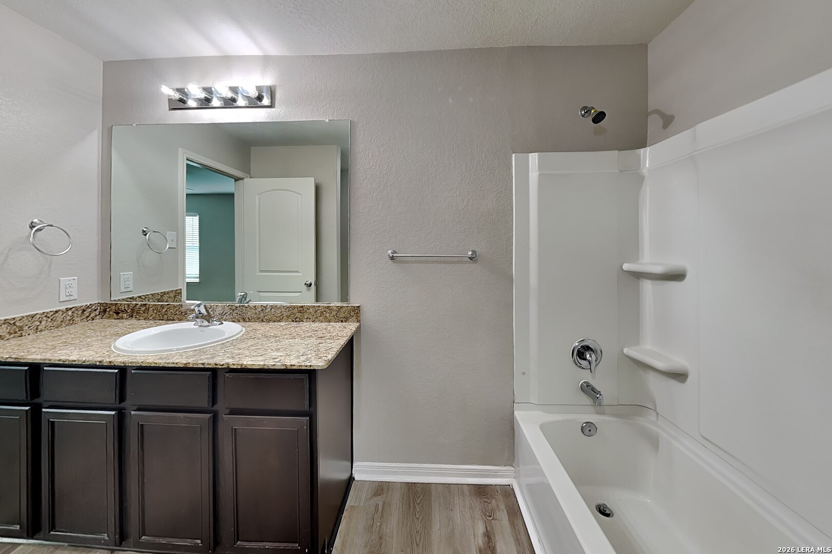 2942 Emery San Antonio TX 78222