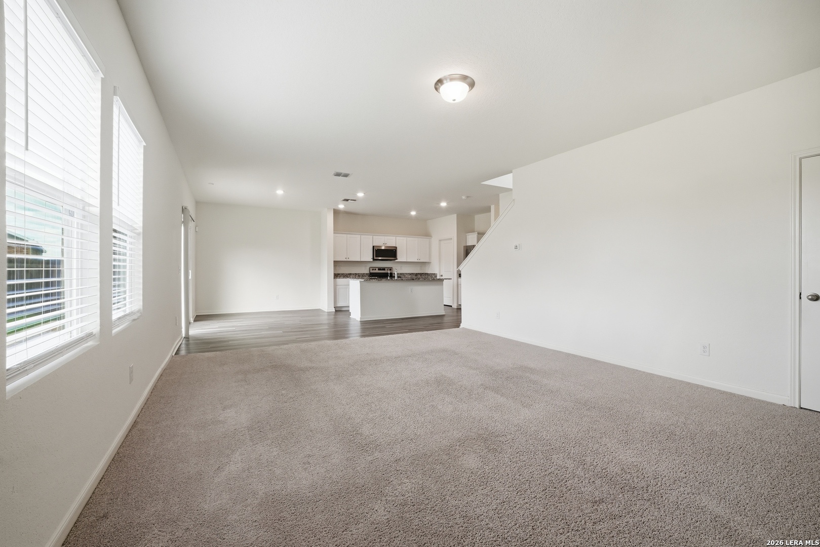 8355 Falcon Meadow Converse TX 78109