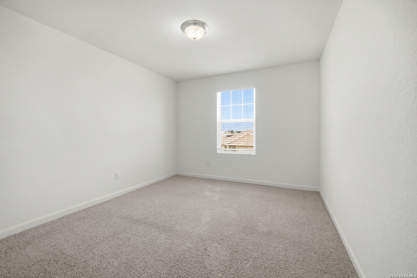 8355 Falcon Meadow Converse TX 78109