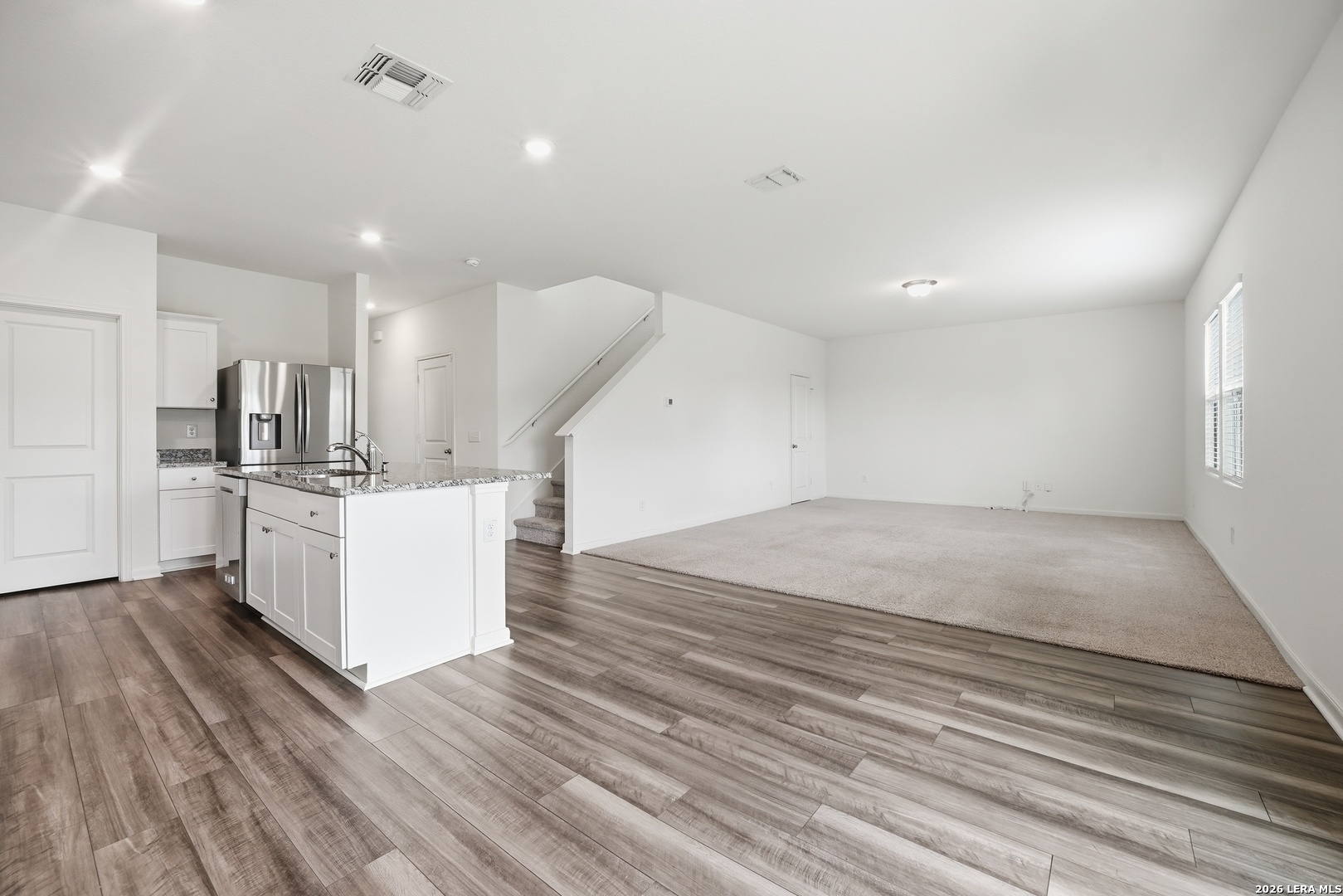 8355 Falcon Meadow Converse TX 78109