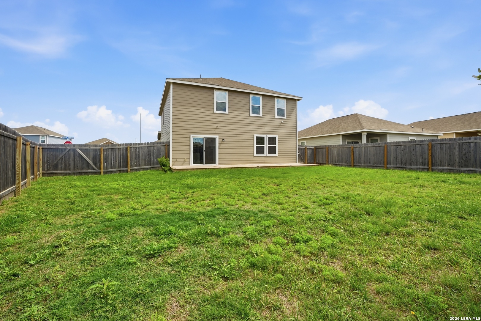 8355 Falcon Meadow Converse TX 78109