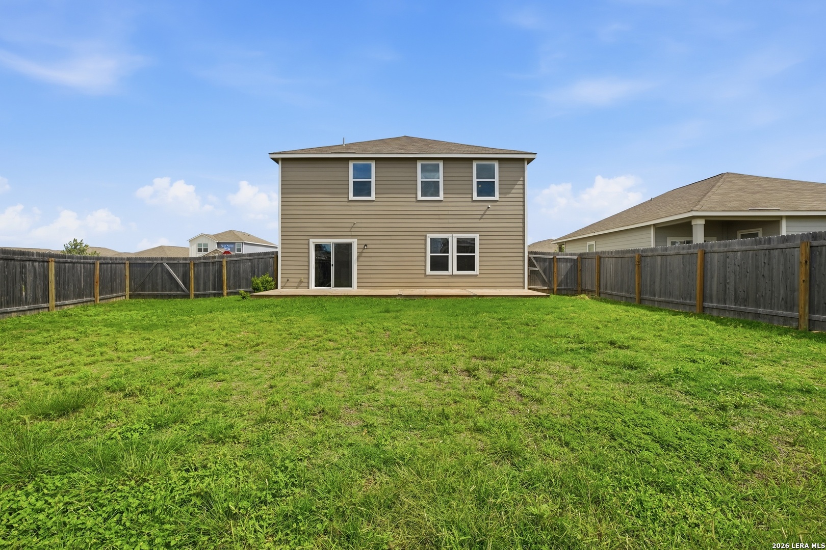 8355 Falcon Meadow Converse TX 78109