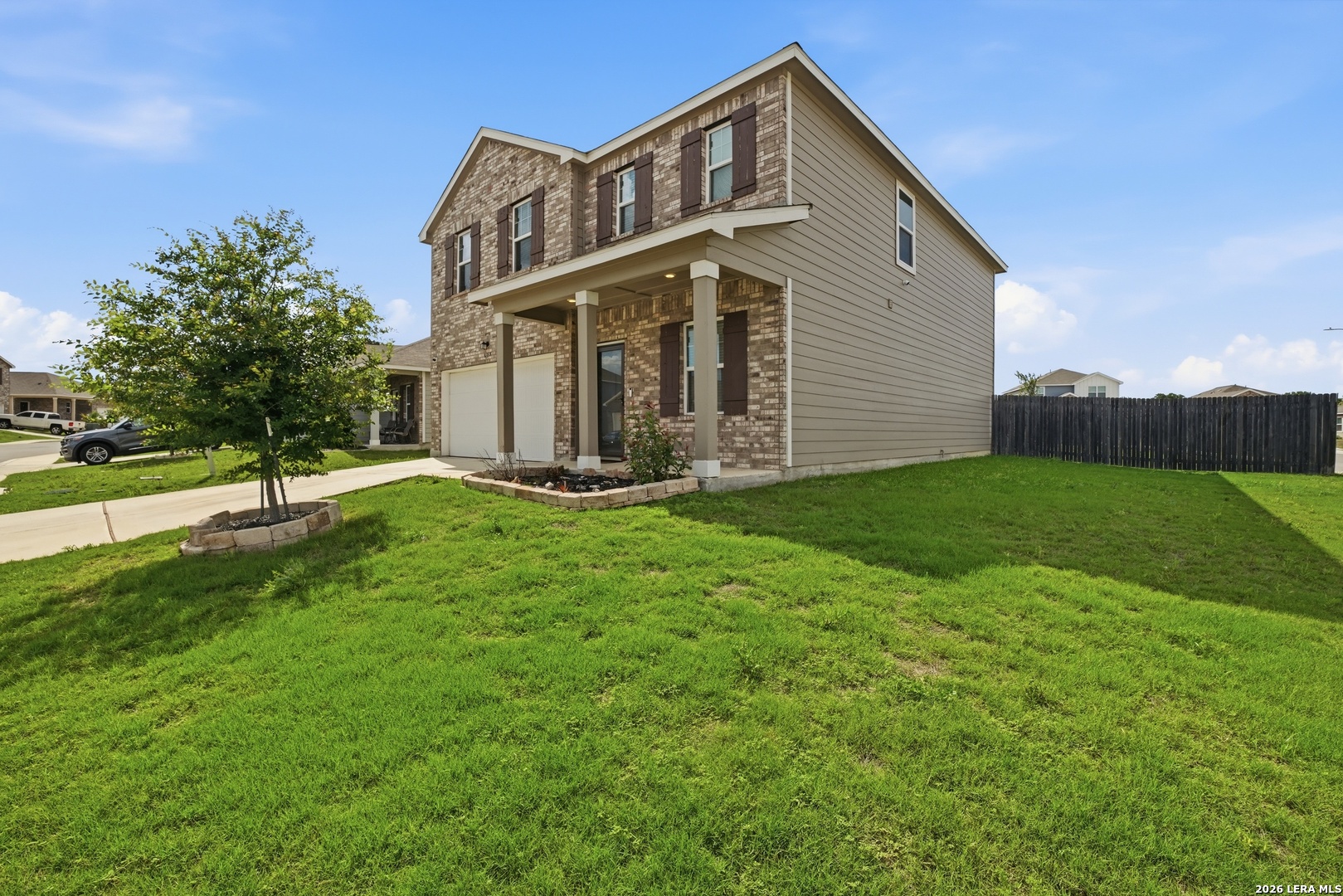 8355 Falcon Meadow Converse TX 78109