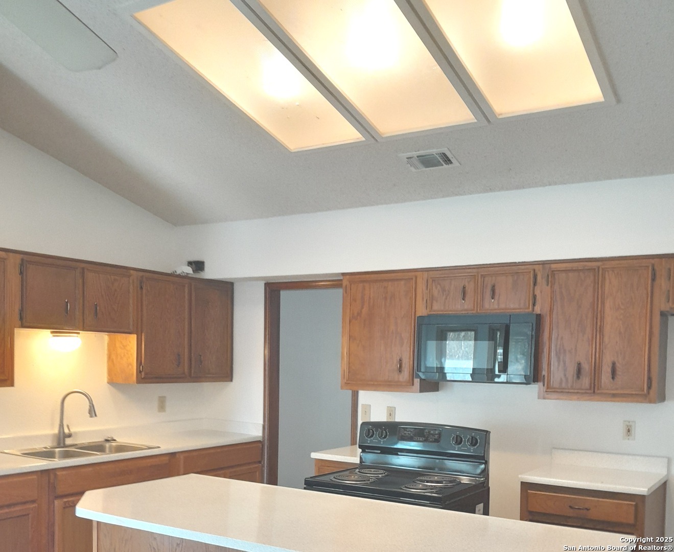 4202 W Shadow Oak Woods San Antonio TX 78249