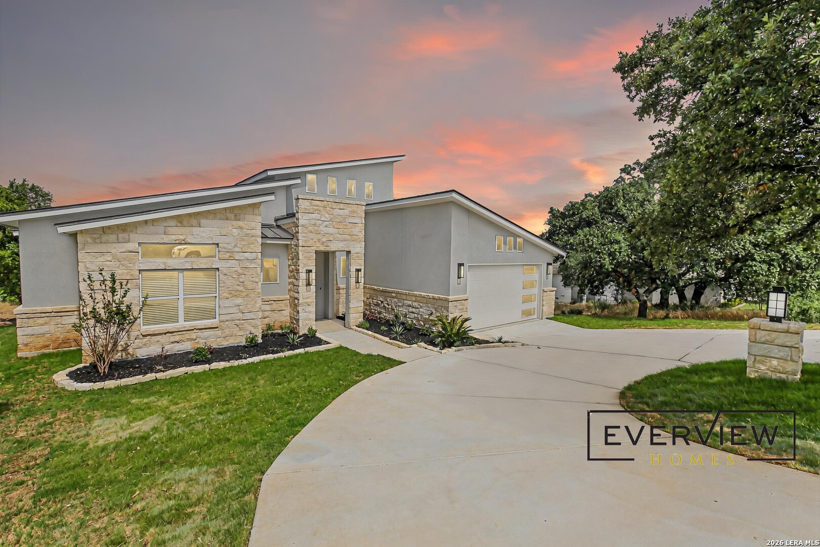 1314 Clayton Nolen Horseshoe Bay TX 78657