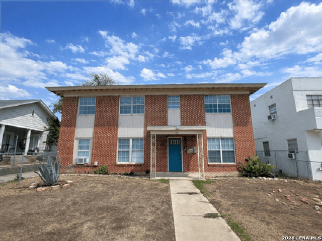 1511 W Woodlawn Avenue San Antonio TX 78201