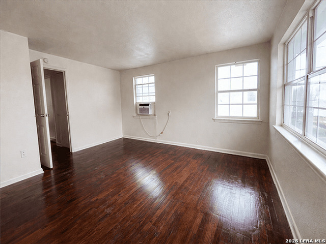1511 W Woodlawn Avenue San Antonio TX 78201