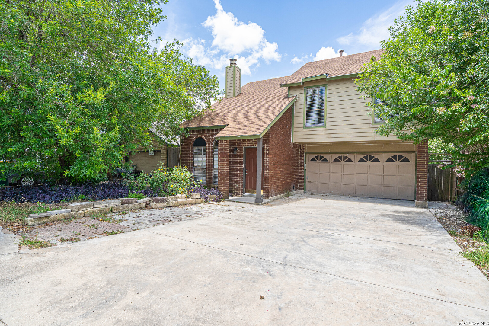 821 Meadow Stone Converse TX 78109