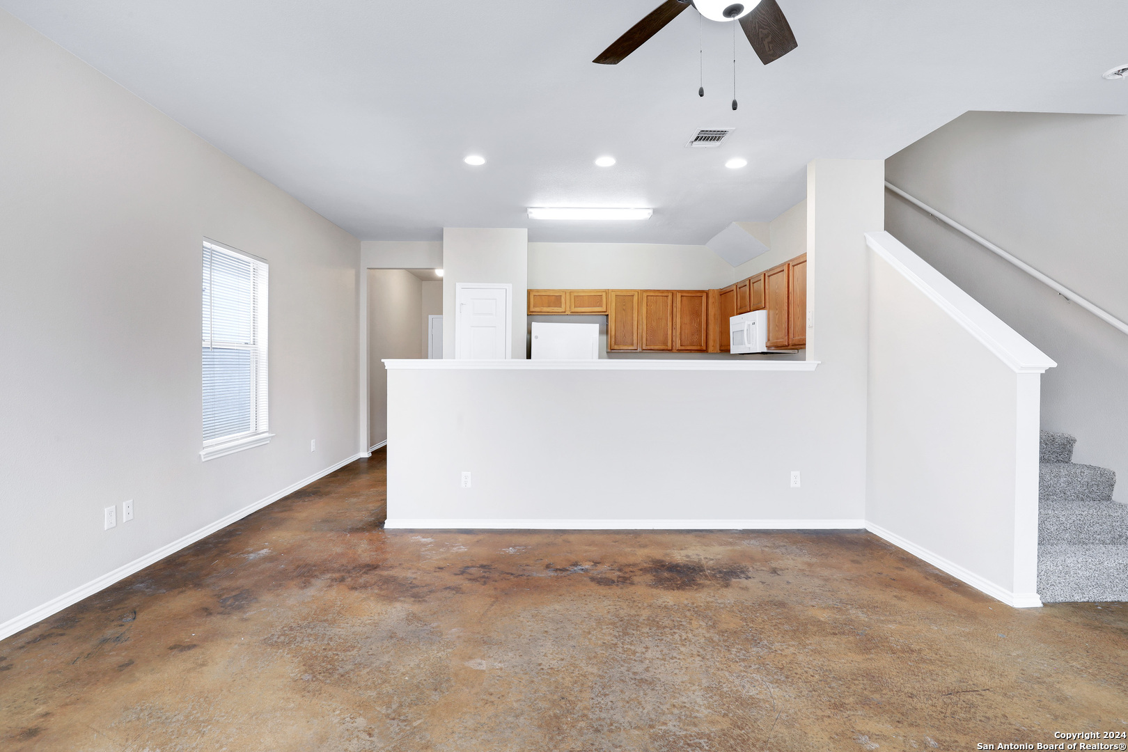 5815 Golf Bend San Antonio TX 78244