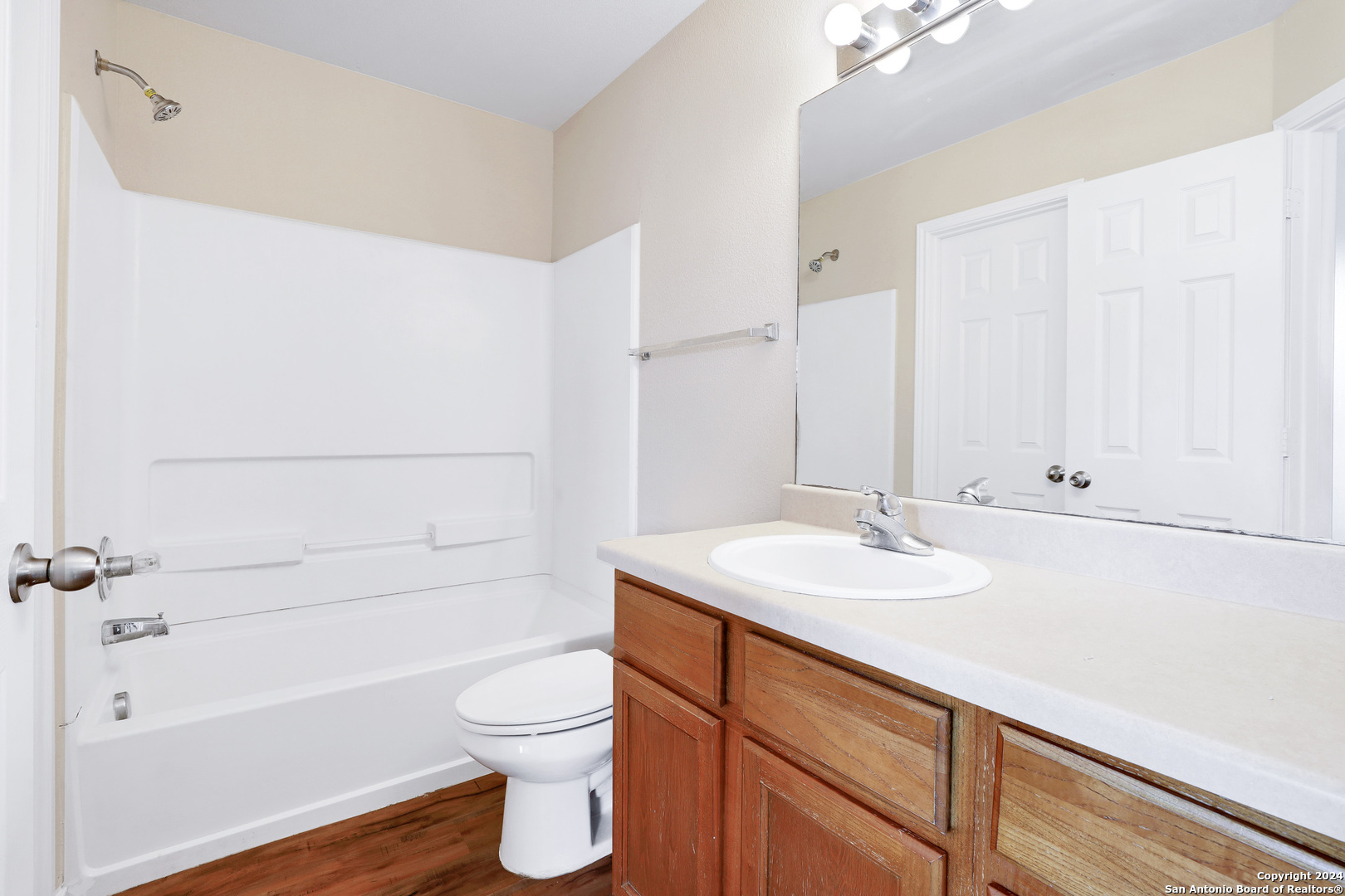 5815 Golf Bend San Antonio TX 78244