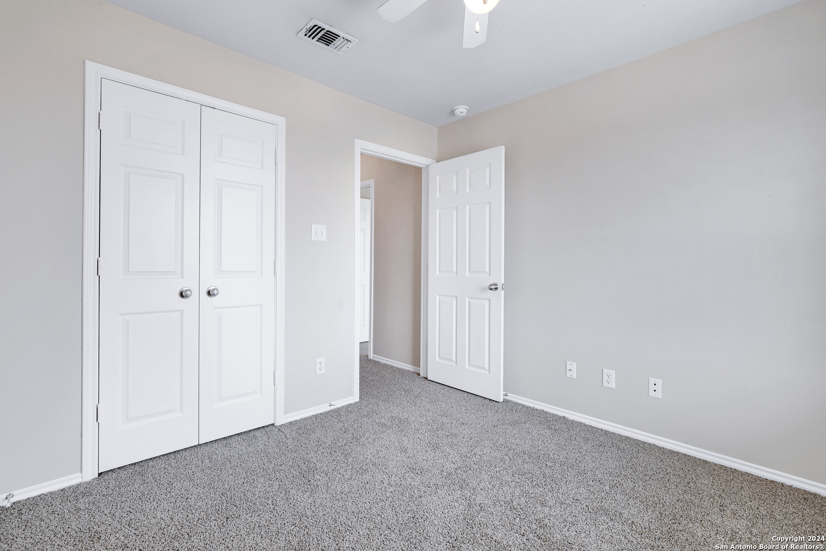 5815 Golf Bend San Antonio TX 78244