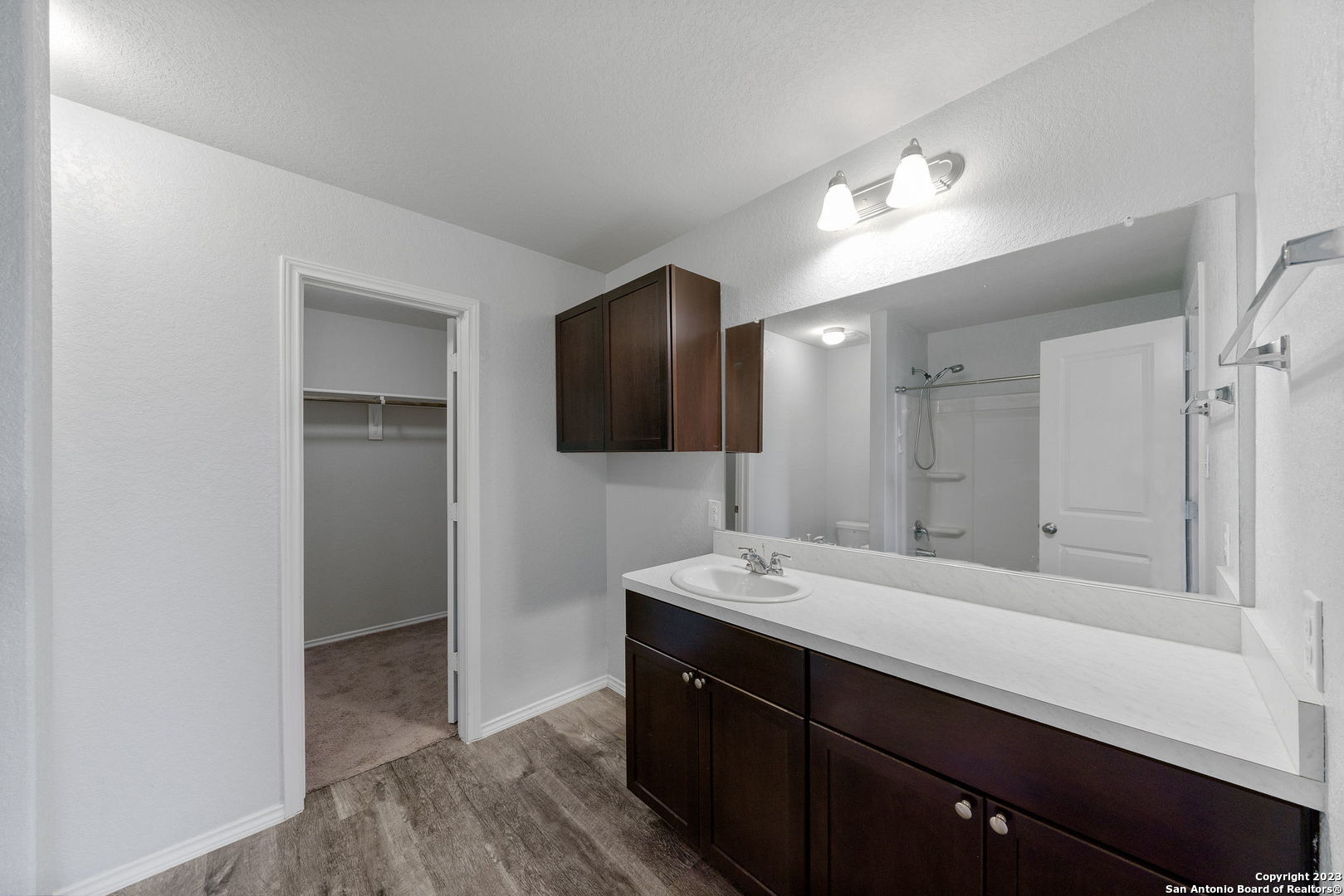5914 Sunshine Summit Converse TX 78109