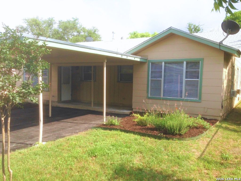 622 Bexar San Antonio TX 78228