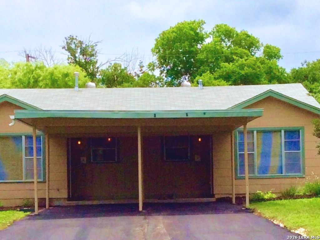 622 Bexar San Antonio TX 78228