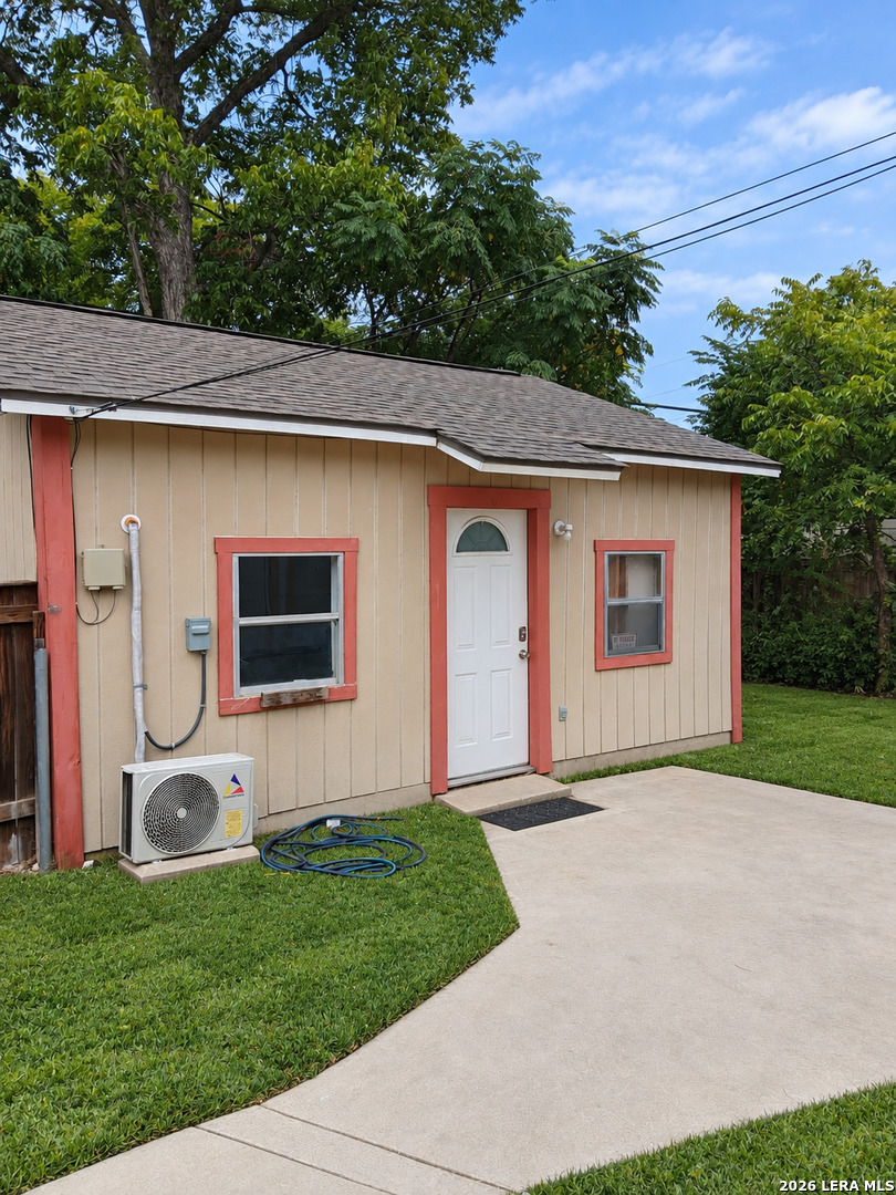 1915 Pasadena San Antonio TX 78201