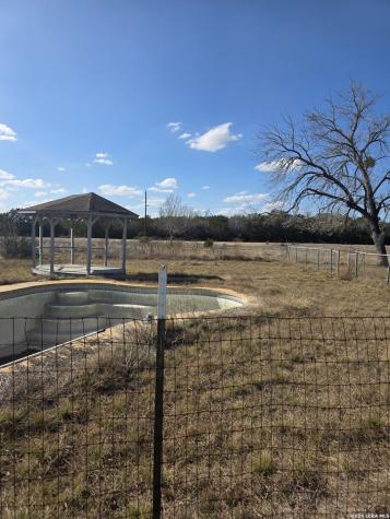 205 Hill Country Drive Pipe Creek TX 78063