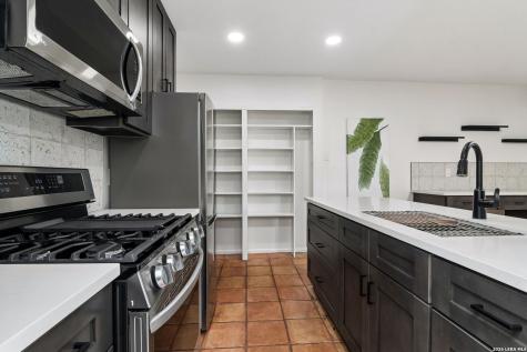 222 W Craig Place San Antonio TX 78212