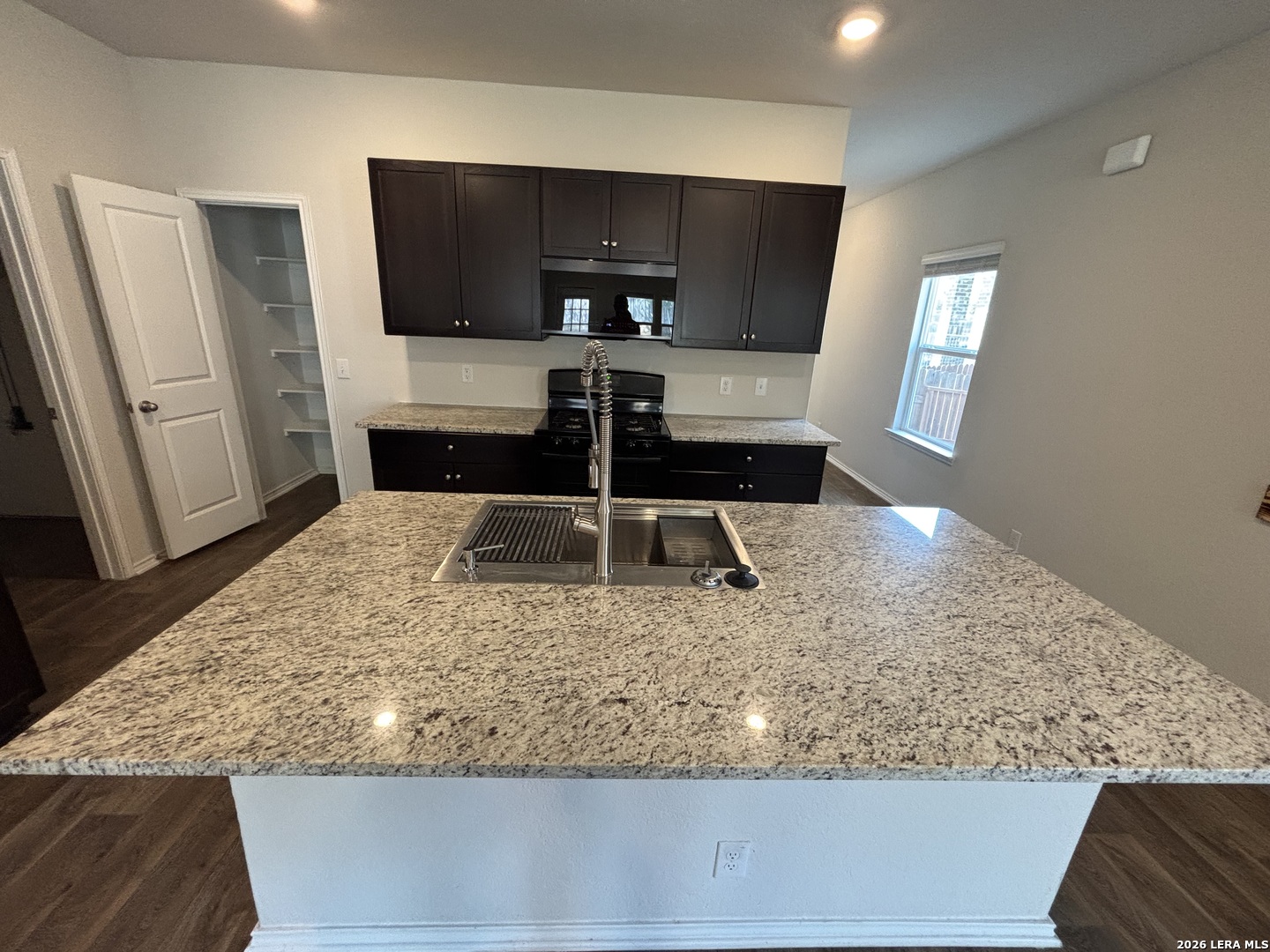 6442 Greensleeves San Antonio TX 78252