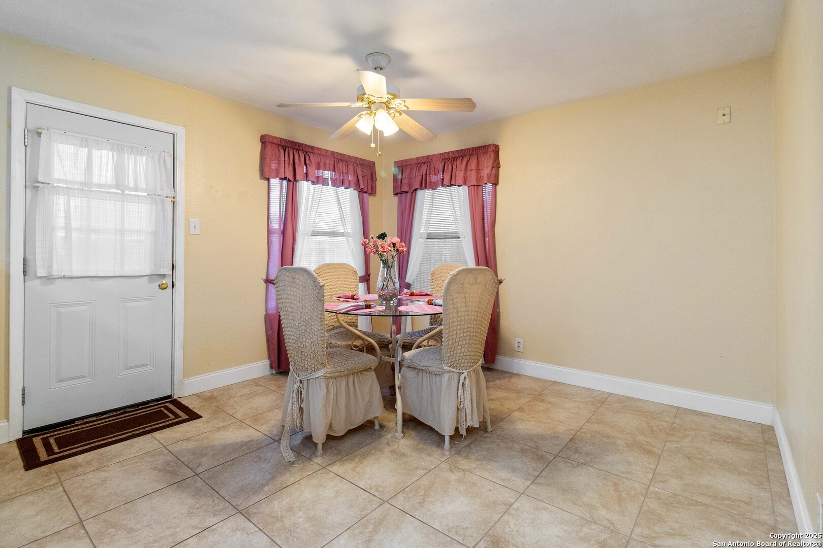 5207 Wood Glen Drive San Antonio TX 78244
