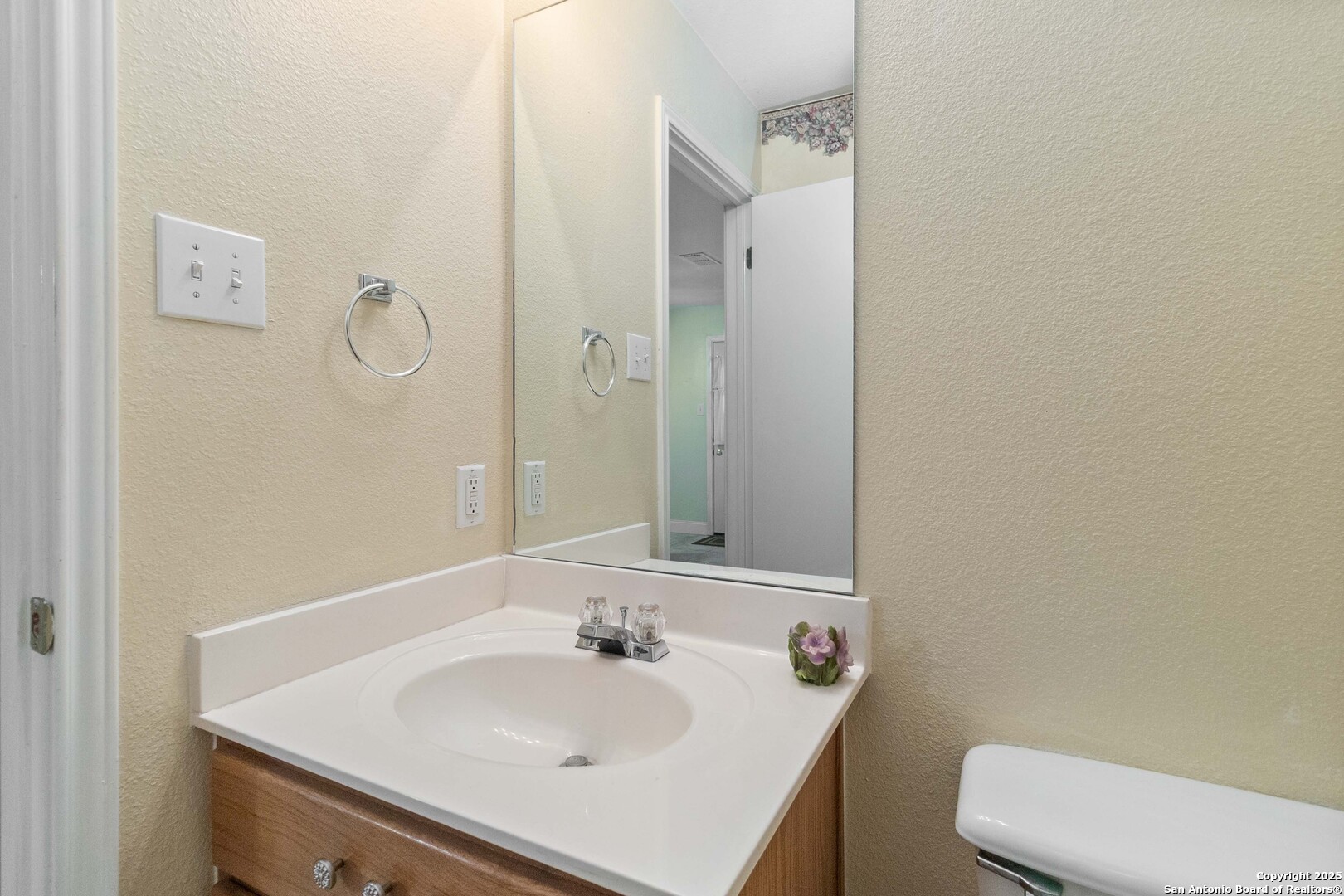 5207 Wood Glen Drive San Antonio TX 78244