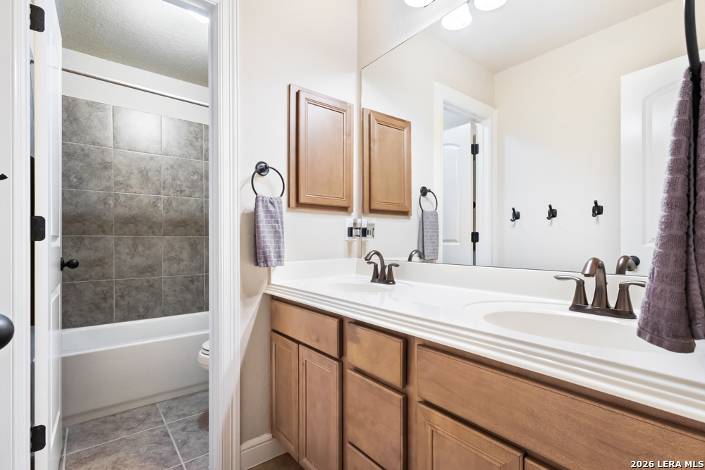 8927 Cimarron Route San Antonio TX 78255