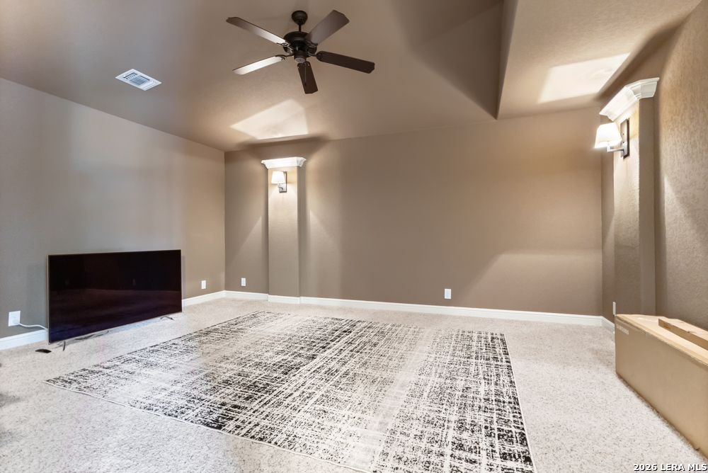 8927 Cimarron Route San Antonio TX 78255