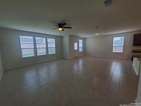 518 Deer Crest Drive New Braunfels TX 78130