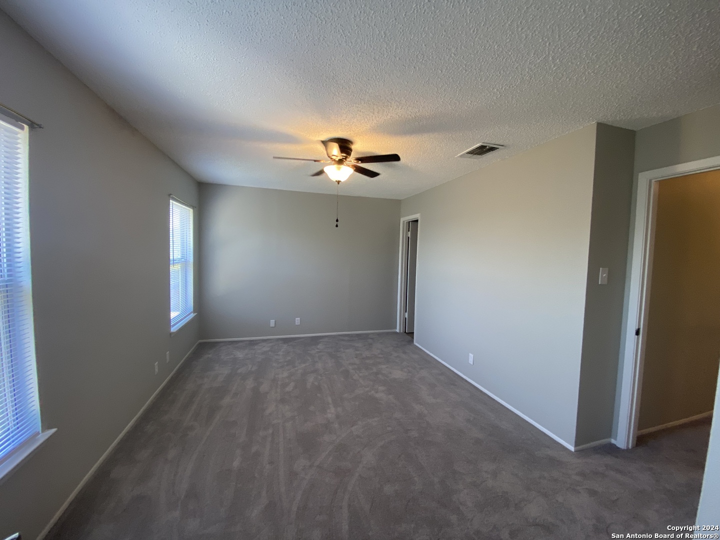 8404 Forest Ridge Drive San Antonio TX 78239