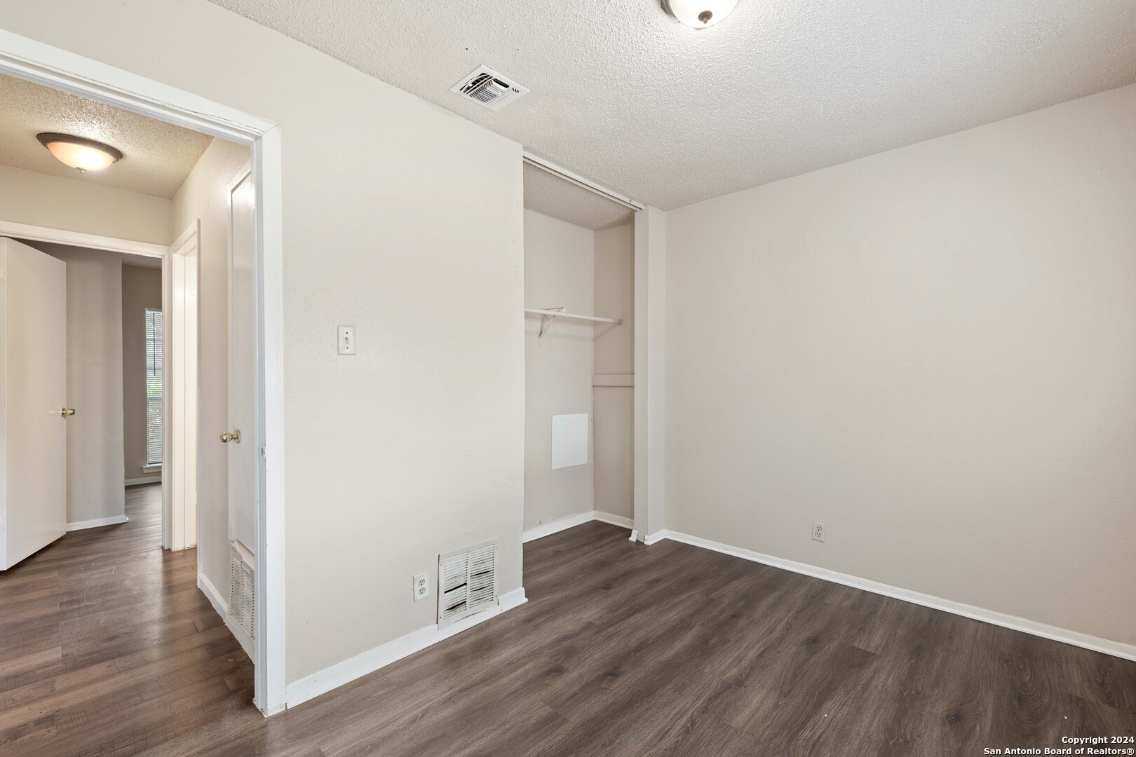 2426 French Sea Drive San Antonio TX 78219