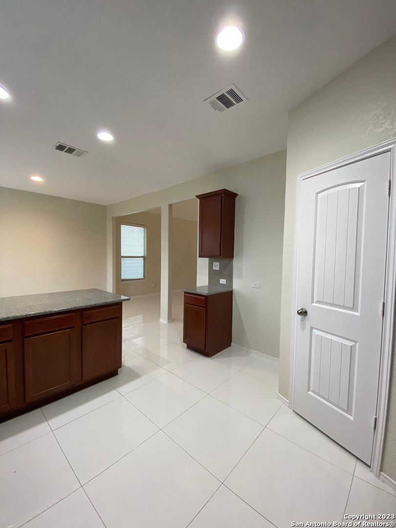 6506 Candlebrite Drive San Antonio TX 78244