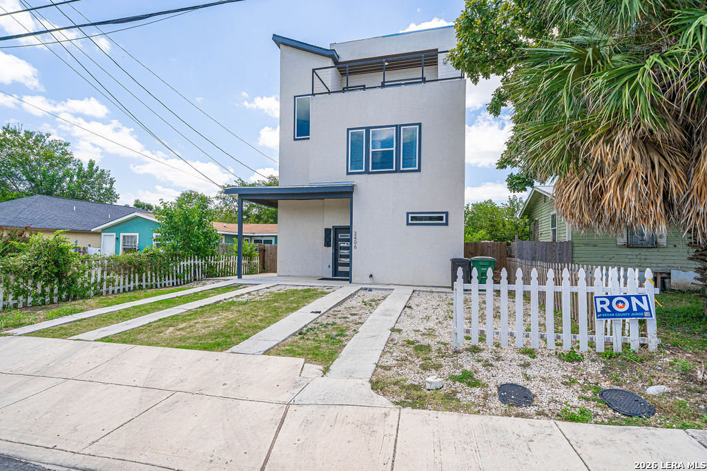 2406 Martin Luther King Drive San Antonio TX 78203