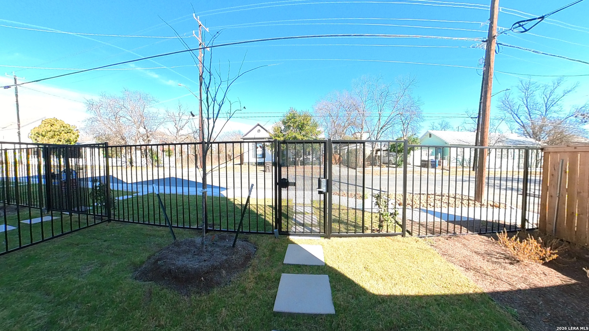 330 E Carson San Antonio TX 78208