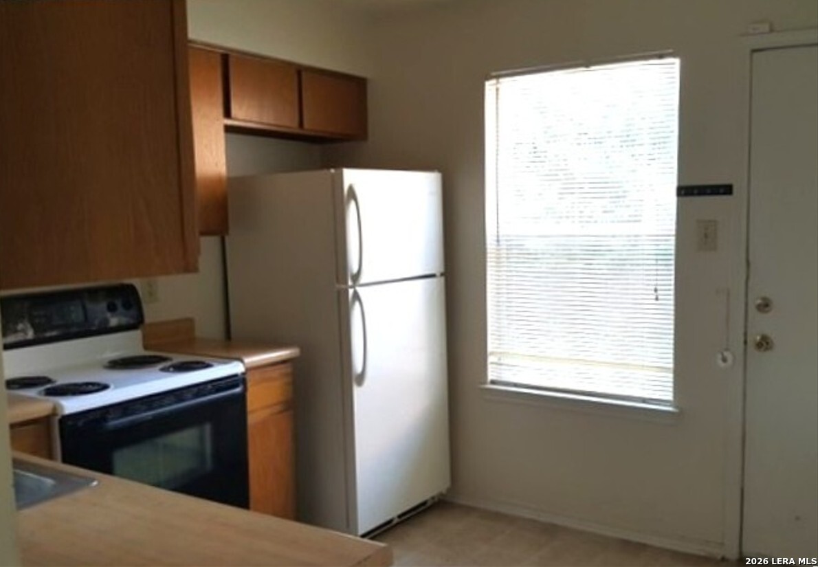 8913 Fall River Drive San Antonio TX 78250