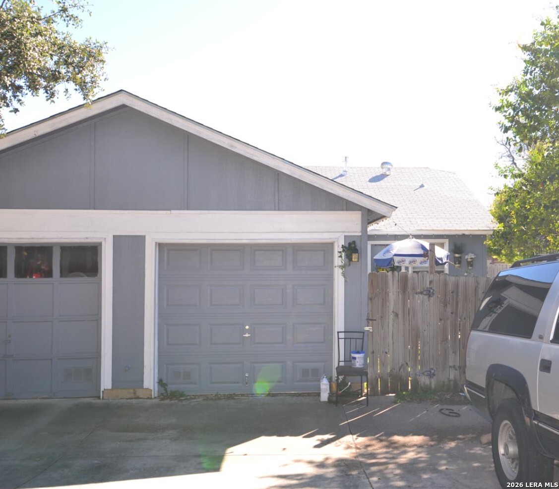 8913 Fall River Drive San Antonio TX 78250