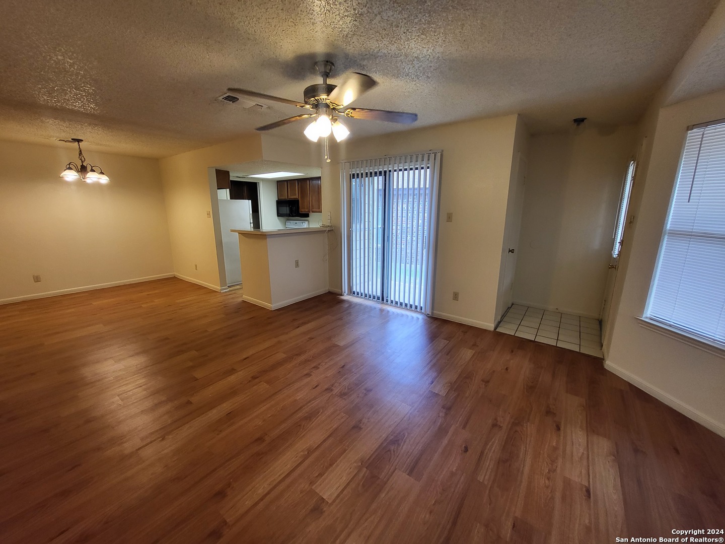 6350 Cambridge San Antonio TX 78218
