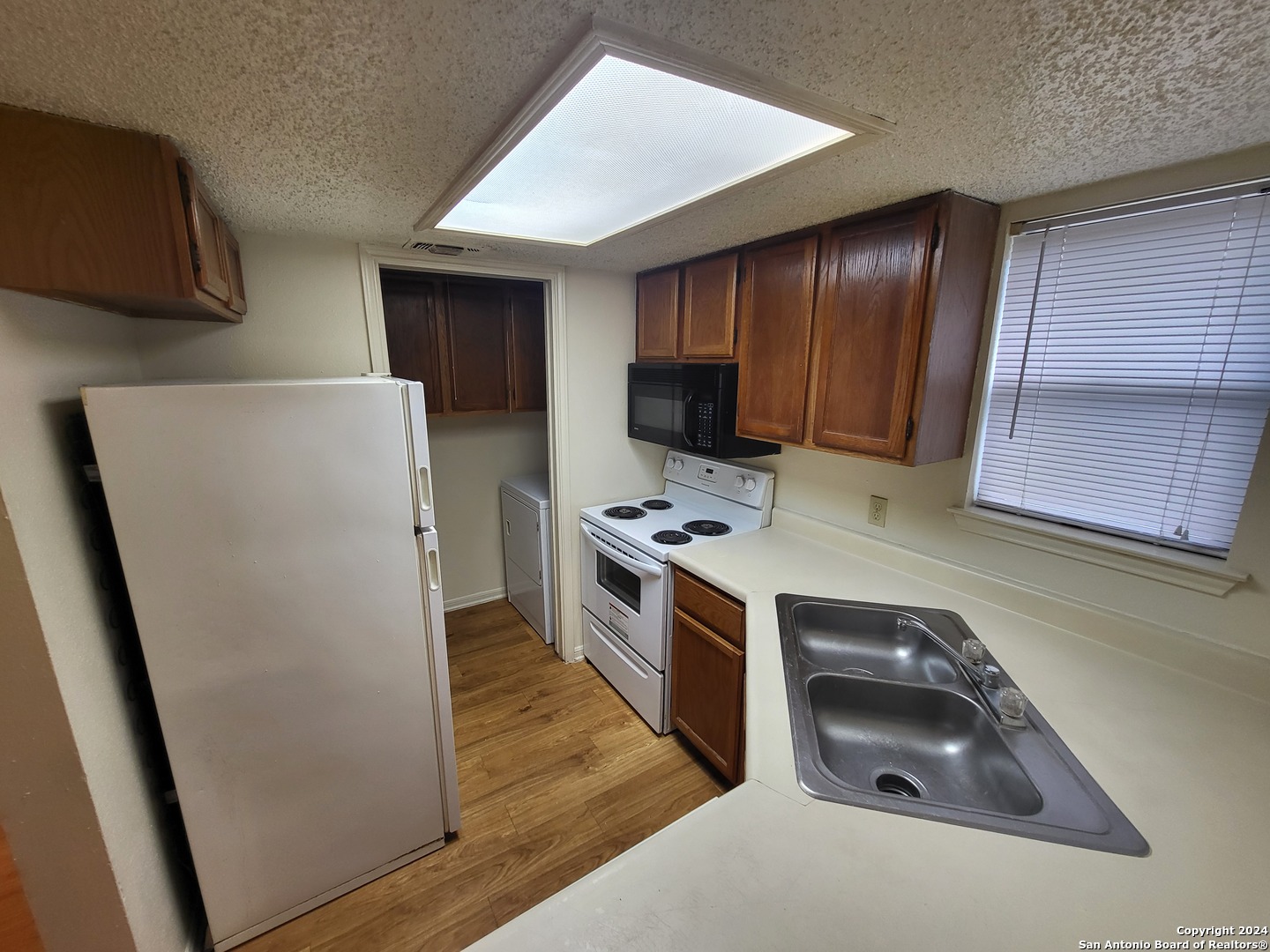 6350 Cambridge San Antonio TX 78218