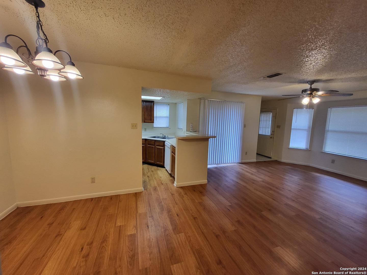 6350 Cambridge San Antonio TX 78218