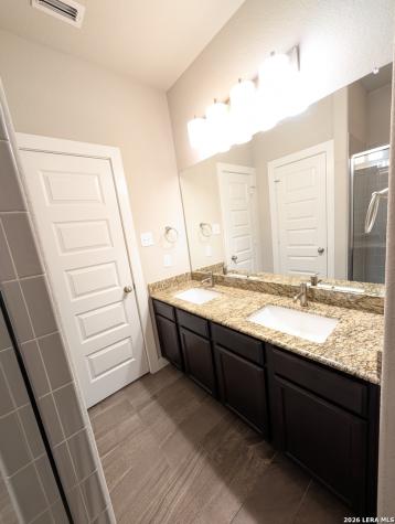 367 Creekside Curve New Braunfels TX 78130