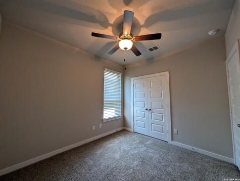 367 Creekside Curve New Braunfels TX 78130